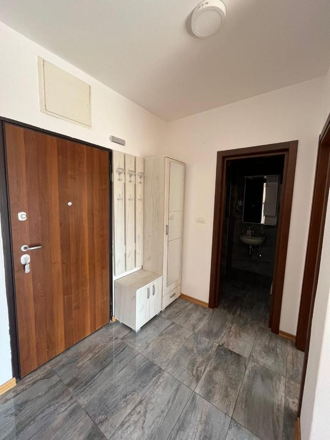 Z Apartment بودغوريتْسا المظهر الخارجي الصورة